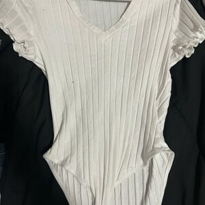 Women's White V-Neck Ribbed Top